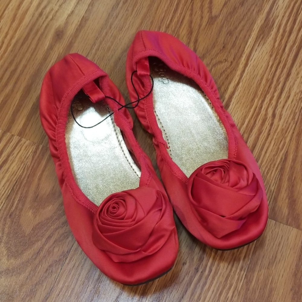 Gap red rose slip ons